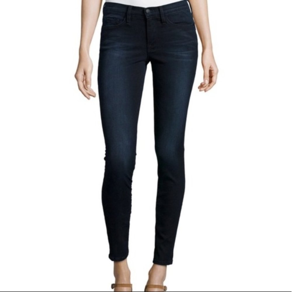 FRAME Le Skinny De Jeanne Jeans in Manor Avenue 28